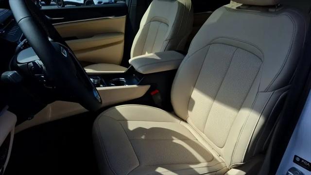 2026 Jeep Grand Cherokee Limited 4x2