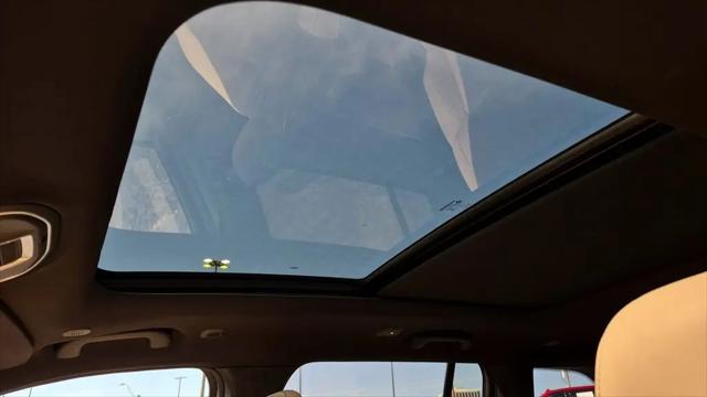 2026 Jeep Grand Cherokee Limited 4x2