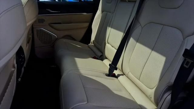 2026 Jeep Grand Cherokee Limited 4x2