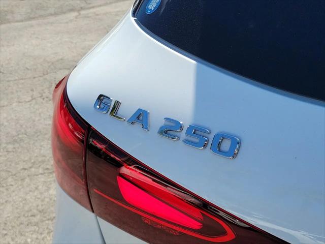 2026 Mercedes-Benz GLA-CLASS 4MATIC