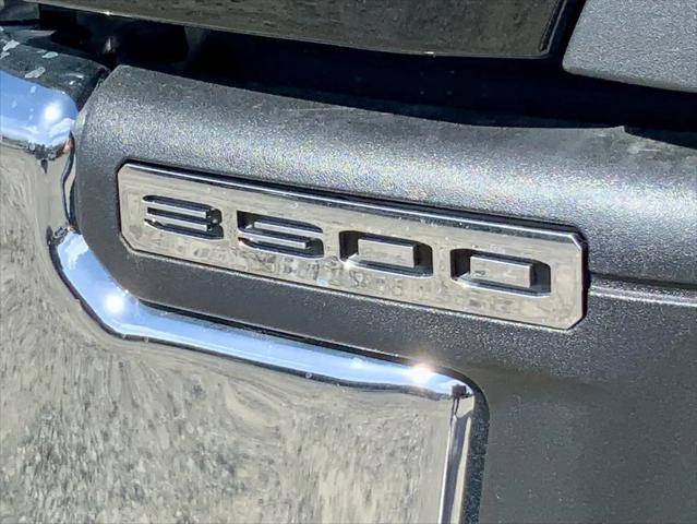 2026 GMC Sierra 3500HD Crew Cab, Long Bed, SLT Dual Rear Wheel, 4WD