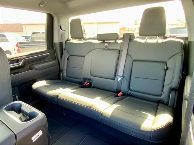 2026 GMC Sierra 3500HD Crew Cab, Long Bed, SLT Dual Rear Wheel, 4WD