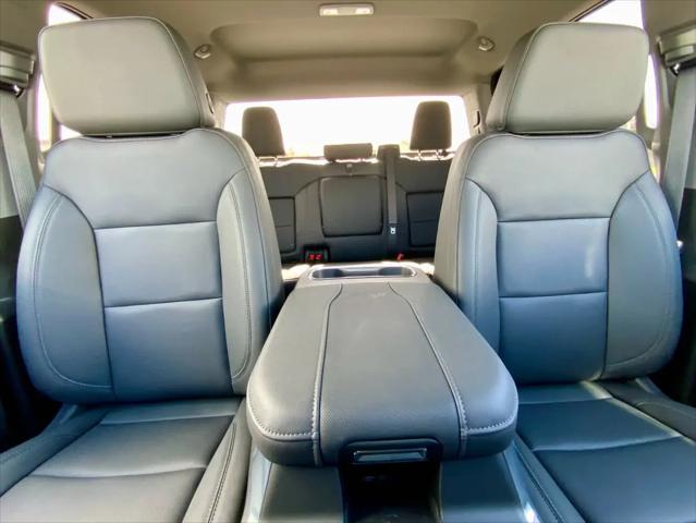 2026 GMC Sierra 3500HD Crew Cab, Long Bed, SLT Dual Rear Wheel, 4WD