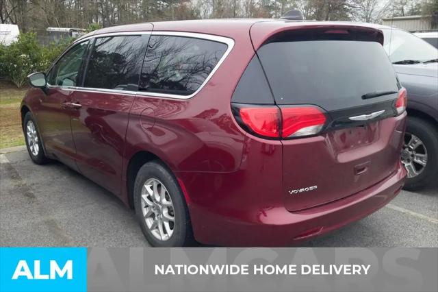 2023 Chrysler Voyager LX