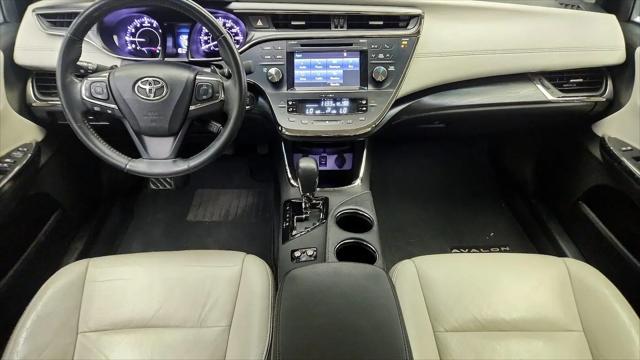 2016 Toyota Avalon XLE Plus