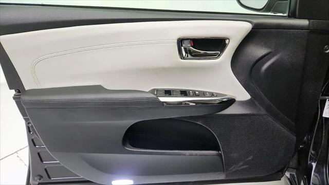 2016 Toyota Avalon XLE Plus