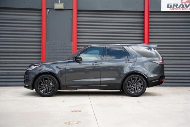 2023 Land Rover Discovery P300 S R-Dynamic