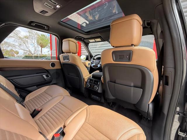 2023 Land Rover Discovery P300 S R-Dynamic
