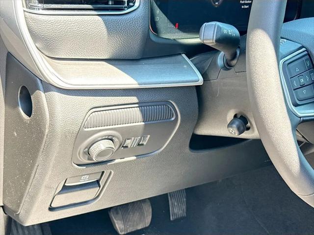 2026 Jeep Grand Wagoneer 4x2