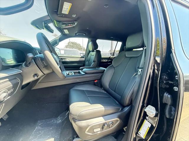 2026 Jeep Grand Wagoneer 4x2