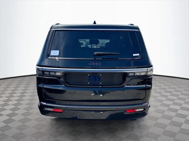 2026 Jeep Grand Wagoneer 4x2