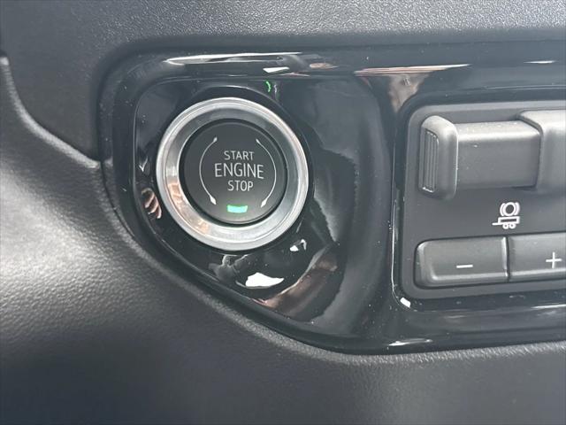 2026 GMC Sierra 2500HD Crew Cab, Standard Bed, SLT, 4WD