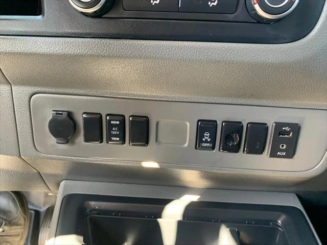 2021 Nissan 2500 SV Standard Roof V6