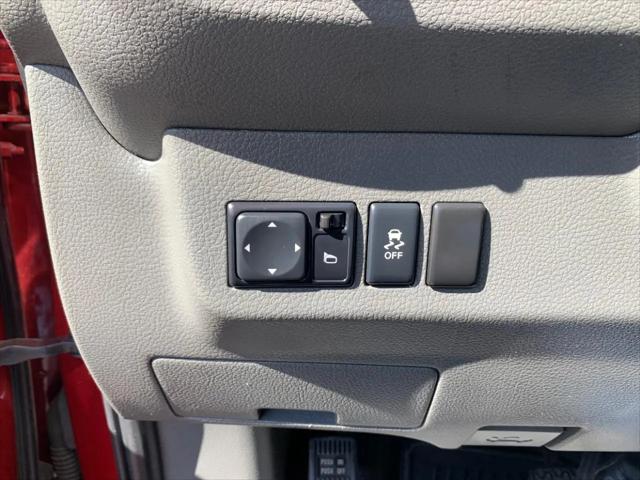 2021 Nissan 2500 SV Standard Roof V6