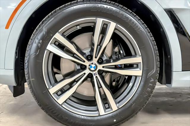 2026 BMW X7 M60i
