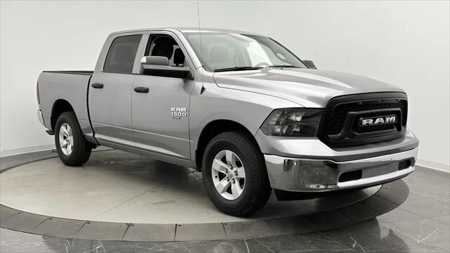 2022 Ram 1500 Classic SLT Crew Cab 4x2 5'7" Box