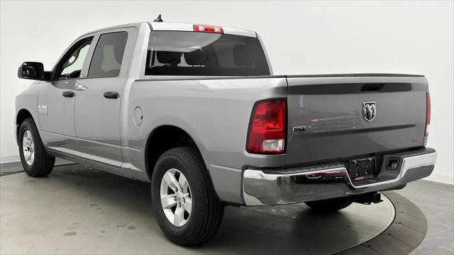 2022 Ram 1500 Classic SLT Crew Cab 4x2 5'7" Box