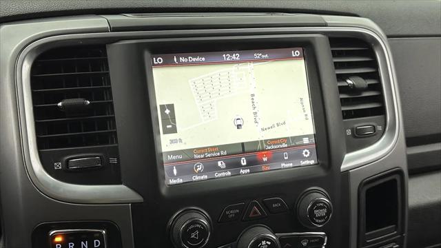 2022 Ram 1500 Classic SLT Crew Cab 4x2 5'7" Box