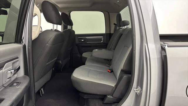 2022 Ram 1500 Classic SLT Crew Cab 4x2 5'7" Box