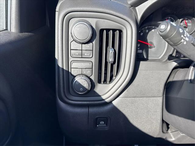 2026 Chevrolet Silverado 1500 4WD Regular Cab Standard Bed WT