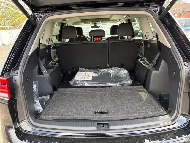 2026 Volkswagen Atlas Peak Edition