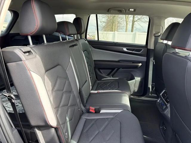 2026 Volkswagen Atlas Peak Edition