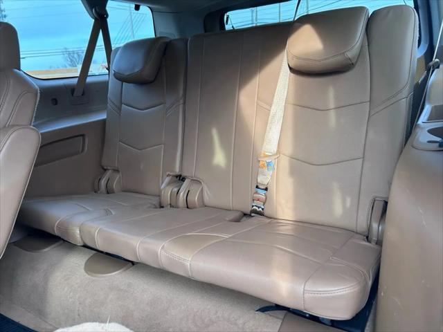2016 Cadillac Escalade ESV Platinum