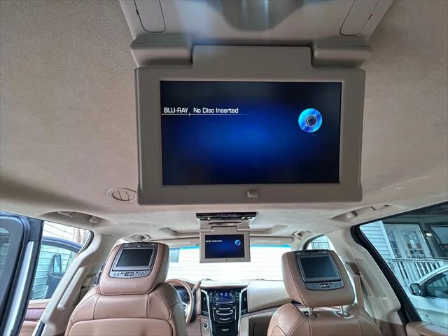 2016 Cadillac Escalade ESV Platinum
