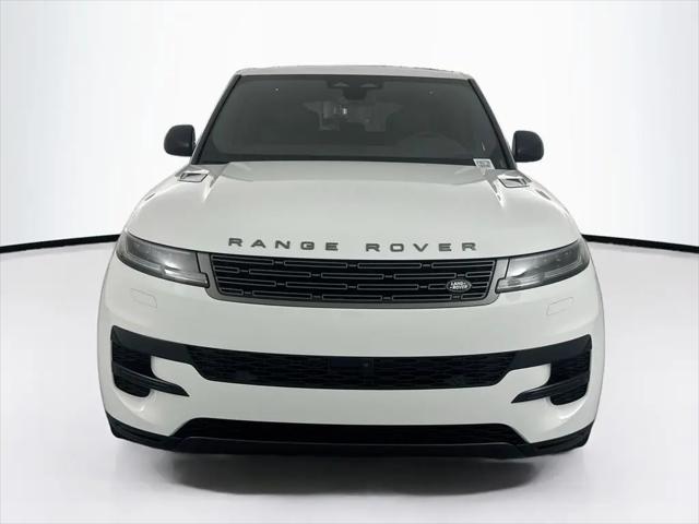 2026 Land Rover Range Rover Sport P360 SE