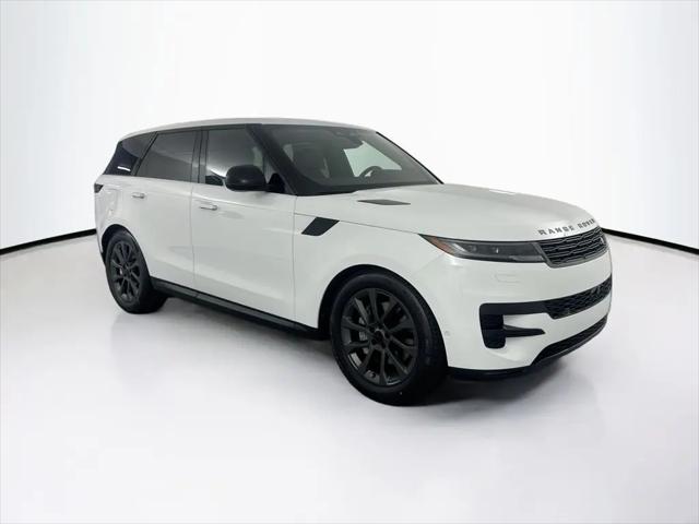 2026 Land Rover Range Rover Sport P360 SE