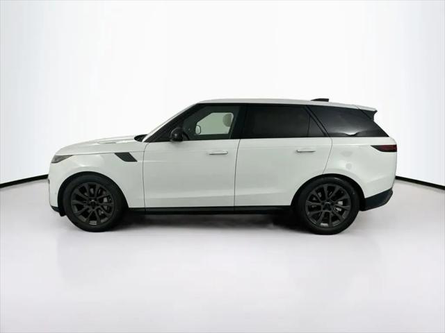 2026 Land Rover Range Rover Sport P360 SE
