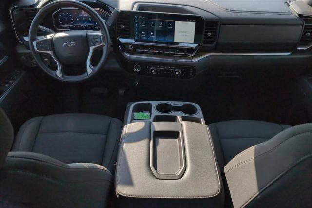 2023 Chevrolet Silverado 1500 4WD Crew Cab Short Bed RST
