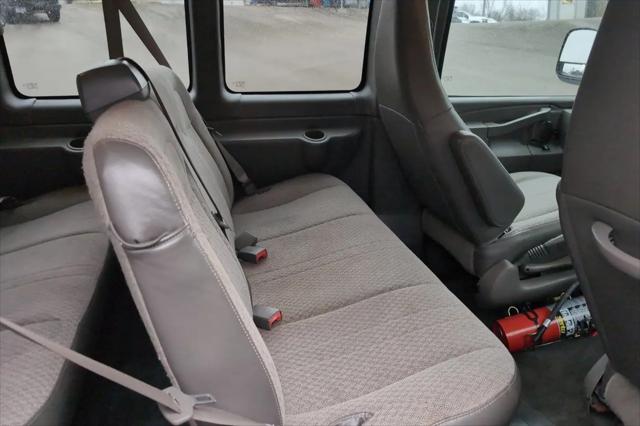 2017 Chevrolet Express LT