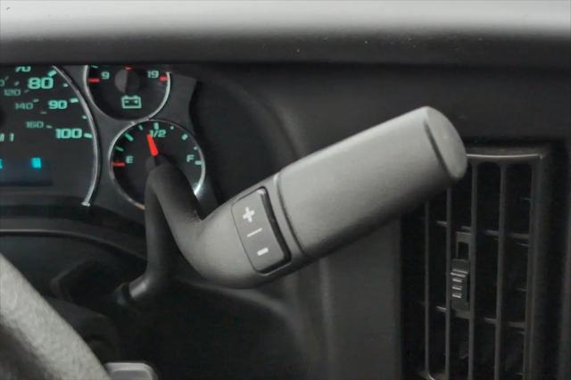 2017 Chevrolet Express LT