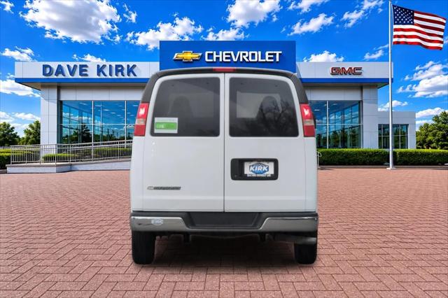 2017 Chevrolet Express LT