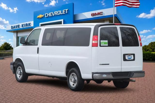 2017 Chevrolet Express LT