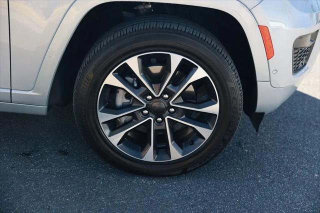 2023 Jeep Grand Cherokee Overland