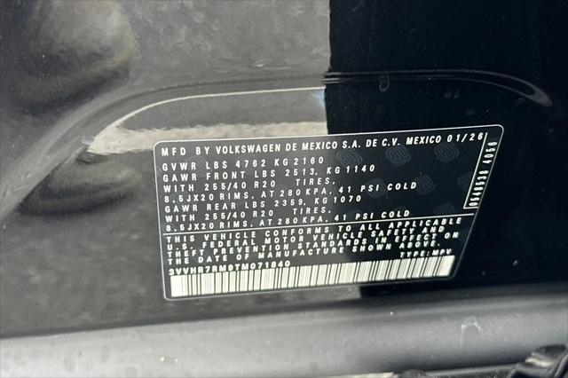 2026 Volkswagen Tiguan SE R-Line Black