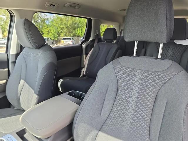 2026 Kia Carnival MPV LX