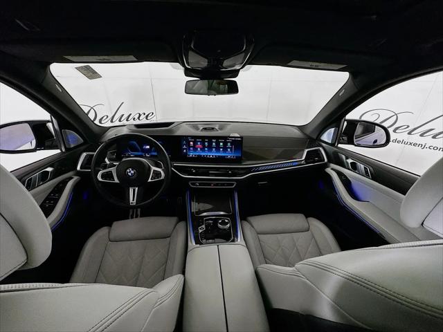 2024 BMW X5 M60i