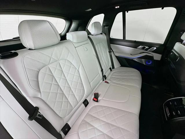 2024 BMW X5 M60i