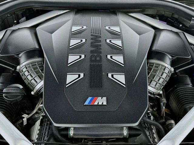 2024 BMW X5 M60i