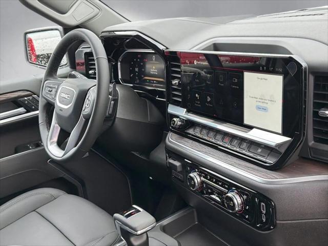2026 GMC Sierra 1500 Crew Cab, Short Bed, SLT, 4WD