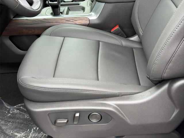 2026 GMC Sierra 1500 Crew Cab, Short Bed, SLT, 4WD