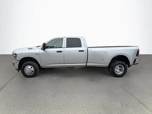 2026 Ram 3500 Tradesman Crew Cab 4x4 8' Box