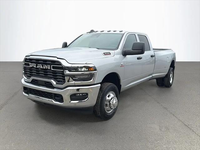 2026 Ram 3500 Tradesman Crew Cab 4x4 8' Box
