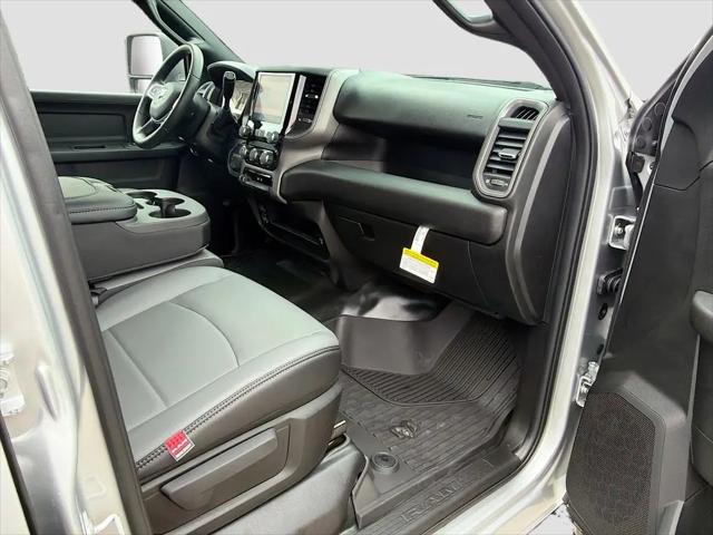 2026 Ram 3500 Tradesman Crew Cab 4x4 8' Box