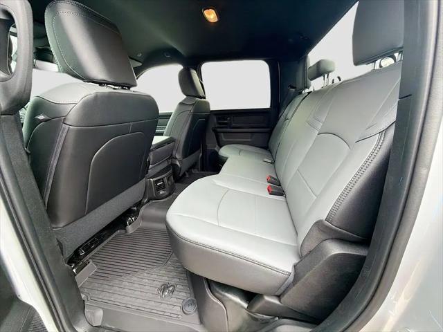 2026 Ram 3500 Tradesman Crew Cab 4x4 8' Box