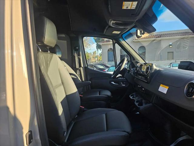 2026 Mercedes-Benz Sprinter 2500 Standard Roof 4-Cyl Diesel HO
