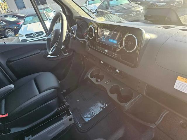 2026 Mercedes-Benz Sprinter 2500 Standard Roof 4-Cyl Diesel HO